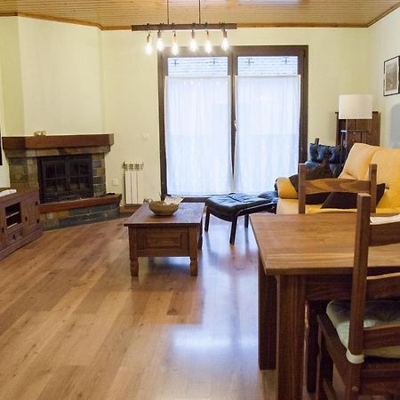 Apartamento Toran Les Zewnętrze zdjęcie